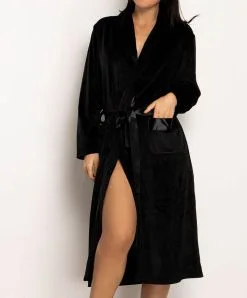 Kimono Femme Velours Noir De La Marque De Lingerie De Nuit Française Canat.