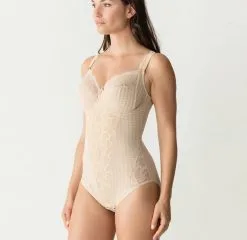 Body Galbant à Bonnets Emboitants Dentelle Collection Madison De Chez PrimaDonna En Coloris Café Latte (=chair). -SOUTIEN-GORGE Soldes Boutique Body galbant a bonnets emboitants dentelle PrimaDonna Madison caffe latte chair 0462120 CAL 505