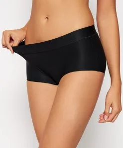Boxer Short Noir Invisible Collection Essentielle Soft Stretch De Chez Chantelle. 9 Boxer Short Noir Invisible Collection Essentielle Soft Stretch De Chez Chantelle. -SOUTIEN-GORGE Soldes Boutique Boxer Chantelle soft stretch noir C10640 011 12