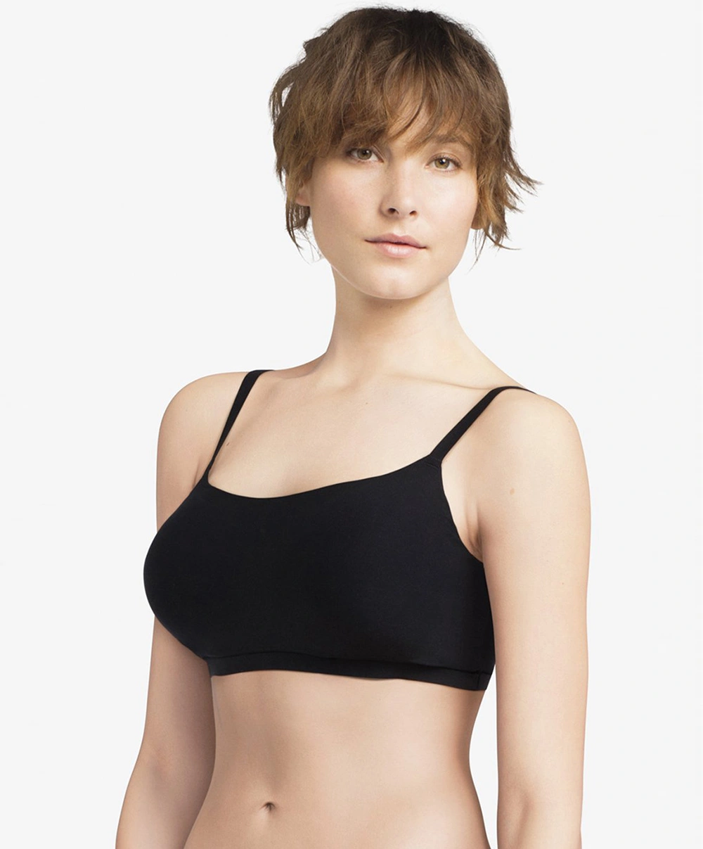 Bralette Paddée Bretelles Réglables Noire Invisible Collection Essentielle Soft Stretch De Chez Chantelle. 8 Bralette Paddée Bretelles Réglables Noire Invisible Collection Essentielle Soft Stretch De Chez Chantelle. – Image 6