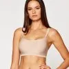 Bralette Paddée Bretelles Réglables Chair Invisible Collection Essentielle Soft Stretch De Chez Chantelle. 