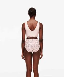 Bralette Avec Coques à Fleurs Invisible Collection Soft Stretch De Chez Chantelle Paris.  -SOUTIEN-GORGE Soldes Boutique Bralette paddee reglables Chantelle soft stretch springtime fleuri C11D10 02S 5