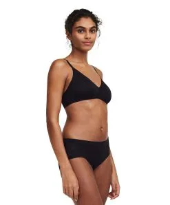 Bralette Avec Coques à Rayures Texturées Collection Soft Stretch Stripes Coloris Noir De Chez Chantelle Paris.  -SOUTIEN-GORGE Soldes Boutique Bralette paddee reglables Chantelle soft stretch stripes noir C20D10 011 505