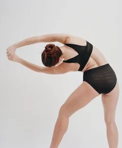 Bralette Avec Coques à Rayures Texturées Collection Soft Stretch Stripes Coloris Noir De Chez Chantelle Paris.  -SOUTIEN-GORGE Soldes Boutique Bralette paddee reglables Chantelle soft stretch stripes noir C20D10 011 fashion 3