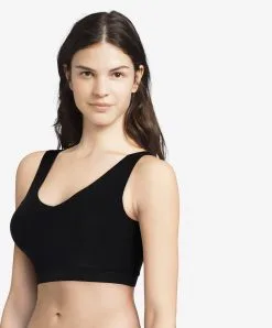 Brassière Paddée Col V Noire Invisible Collection Essentielle Soft Stretch De Chez Chantelle.  -SOUTIEN-GORGE Soldes Boutique Brassiere paddee col v Chantelle soft stretch noir C16A10 011 1