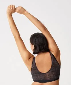 Brassière Paddée Dentelle Noire Invisible Collection Essentielle Soft Stretch De Chez Chantelle.  -SOUTIEN-GORGE Soldes Boutique Brassiere paddee dentelle Chantelle soft stretch noir C11G10 011 22