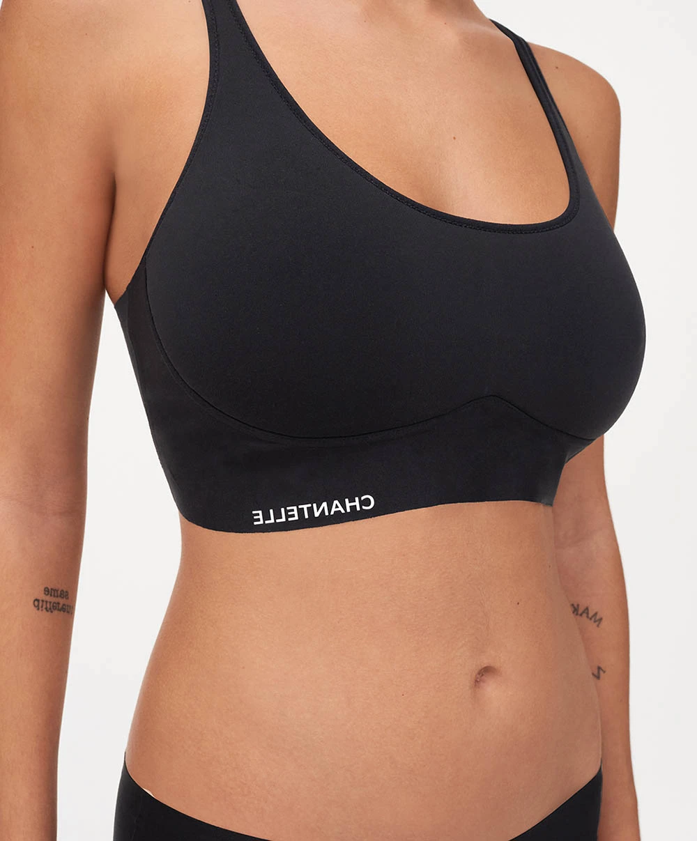 Bralette Invisible Magic Spacer Collection Essentielle Soft Stretch De Chez Chantelle. 7 Bralette Invisible Magic Spacer Collection Essentielle Soft Stretch De Chez Chantelle. – Image 5