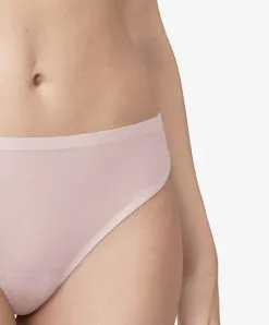 String Taille Basse Invisible Collection Essentielle Soft Stretch De Chez Chantelle. 7 String Taille Basse Invisible Collection Essentielle Soft Stretch De Chez Chantelle. -SOUTIEN-GORGE Soldes Boutique C26490 0JW 11