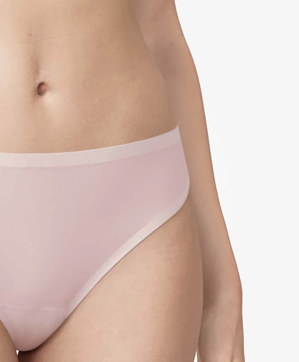 String Taille Basse Invisible Collection Essentielle Soft Stretch De Chez Chantelle. 5 String Taille Basse Invisible Collection Essentielle Soft Stretch De Chez Chantelle. – Image 3