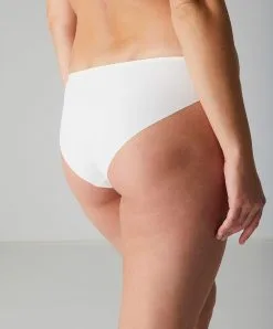Simone Perele Culotte En Dentelle Dos Opaque Simone Pérèle Collection De Lingerie Permanente Karma Coloris Naturel (=ivoire). -SOUTIEN-GORGE Soldes Boutique Culotte en dentelle dos opaque Simone Perele Karma naturel nacre 12V720 030 5