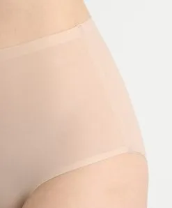 Culotte Taille Haute Chair Invisible Collection Essentielle Soft Stretch De Chez Chantelle.   -SOUTIEN-GORGE Soldes Boutique Culotte haute Chantelle soft stretch chair C26470 0WU details