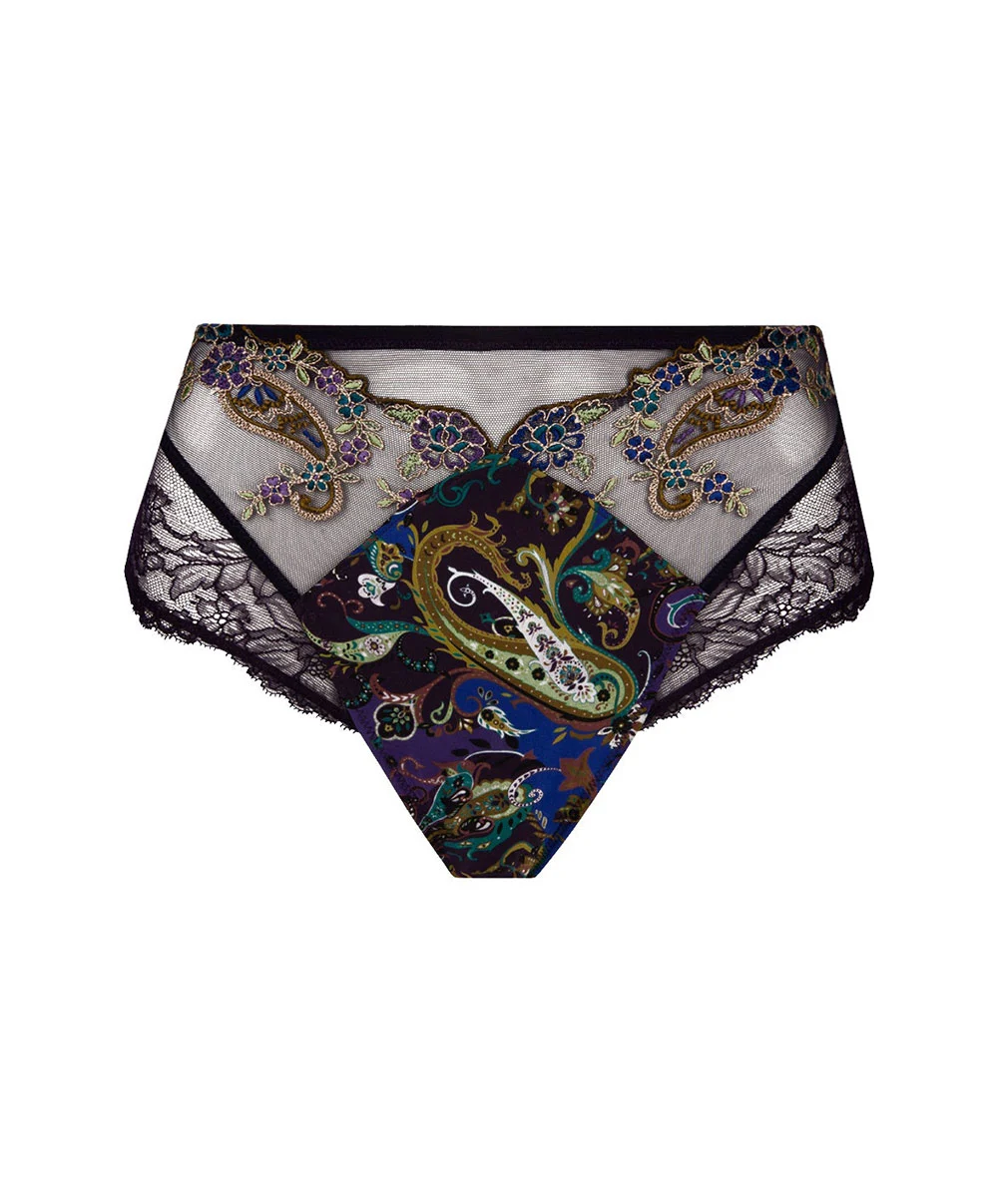 Slip Haut De La Collection Lingerie De Luxe Dentelle Cashmer Par Lise Charmel. 7 Slip Haut De La Collection Lingerie De Luxe Dentelle Cashmer Par Lise Charmel. – Image 5