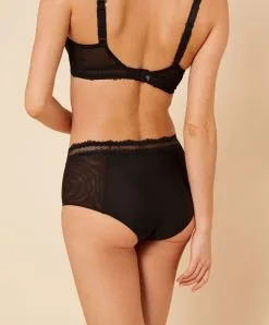 Simone Perele Culotte Haute Simone Pérèle De La Collection De Lingerie Permanente Confiance, Coloris Noir. 9 Simone Perele Culotte Haute Simone Pérèle De La Collection De Lingerie Permanente Confiance, Coloris Noir. -SOUTIEN-GORGE Soldes Boutique Culotte haute Simone Perele Confiance noir 12K770 015 ensemble dos