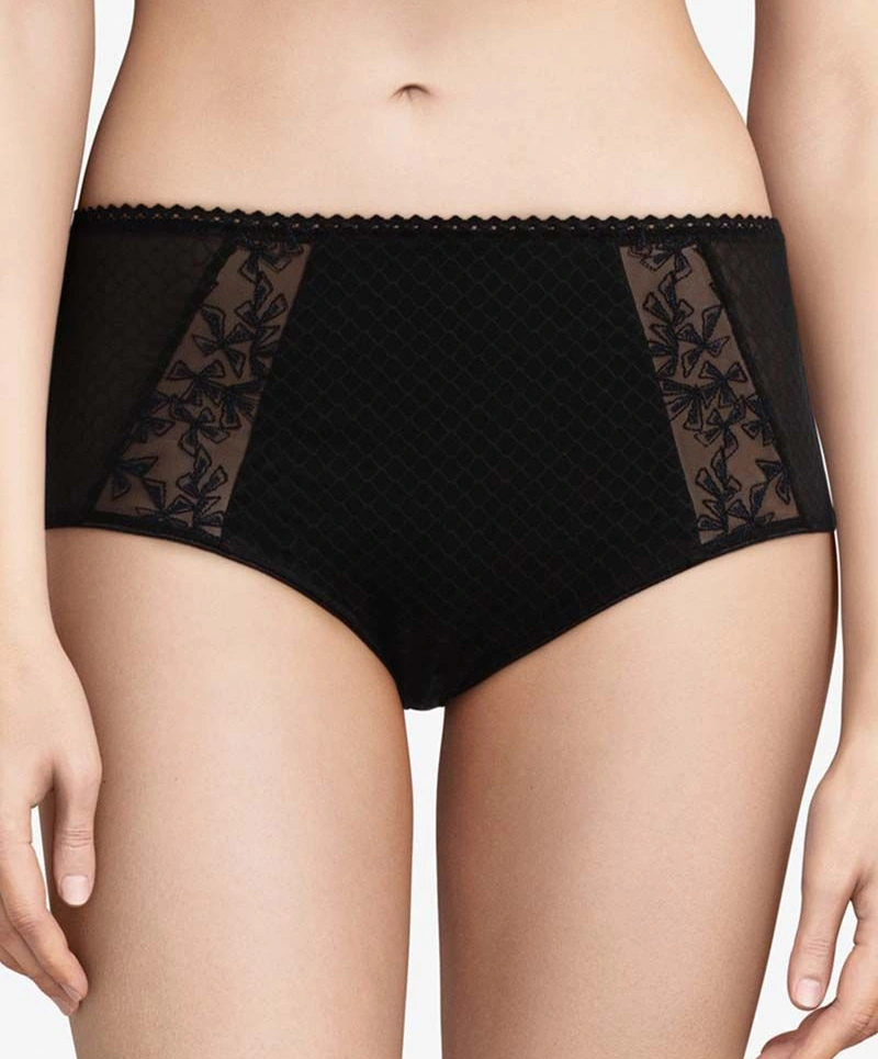 Culotte Maintien Taille Haute Noire Chantelle Tiré De La Collection Quotidienne Instants. 3 Culotte Maintien Taille Haute Noire Chantelle Tiré De La Collection Quotidienne Instants.