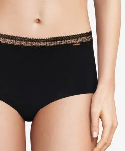 Culotte Menstruelle Taille Haute Graphique De La Gamme Life Par La Marque Chantelle, Coloris Noir. -SOUTIEN-GORGE Soldes Boutique Culotte menstruelle taille haute graphique forme shorty Chantelle Life noir C16L70 011 3