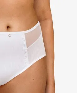 Culotte Taille Haute Maintien Collection Chic Essential Coloris Blanc De Chez Chantelle Paris.  -SOUTIEN-GORGE Soldes Boutique Culotte taille haute maintien Chantelle Chic Essential blanc C16G80 010 3
