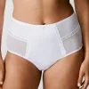 Culotte Taille Haute Maintien Collection Chic Essential Coloris Blanc De Chez Chantelle Paris. 