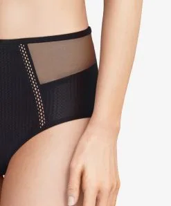 Culotte Taille Haute Maintien Collection Chic Essential Coloris Noir De Chez Chantelle Paris.  -SOUTIEN-GORGE Soldes Boutique Culotte taille haute maintien Chantelle Chic Essential noir C16G80 011 3