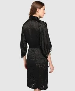 Déshabillé Sexy En Soie Et Viscose Collection De Lingerie Permanente Dressing Floral De Chez Lise Charmel, Coloris Noir. 9 Déshabillé Sexy En Soie Et Viscose Collection De Lingerie Permanente Dressing Floral De Chez Lise Charmel, Coloris Noir. -SOUTIEN-GORGE Soldes Boutique Deshabille Lise Charmel Dressing Floral noir ALC2088 NO 504