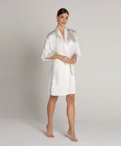 Déshabillé Court En Soie Lise Charmel Collection Splendeur Soie Coloris écru Nacre (=ivoire). -SOUTIEN-GORGE Soldes Boutique Deshabille en soie Lise Charmel Splendeur soie ecru nacre ivoire ALC2080 EN fashion 6