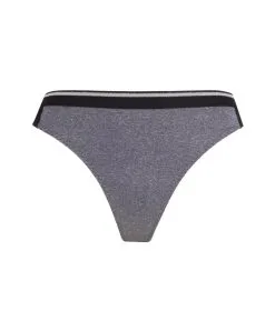 ANTIGEL DE LISE CHARMEL String Collection Coach Moi En Coloris "gris Sporty" De Chez Antigel Par Lise Charmel.