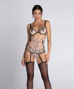 Galbe-taille Sexy Lise Charmel De La Collection Lingerie De Charme Follement Sexy En Coloris Nude Sexy. -SOUTIEN-GORGE Soldes Boutique Galbe taille Lise Charmel Follement sexy nude sexy ACH4845 NS 4