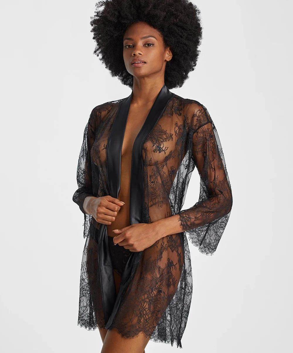 Kimono Aubade De La Collection Histoire D'un Soir. 4 Kimono Aubade De La Collection Histoire D'un Soir. – Image 2