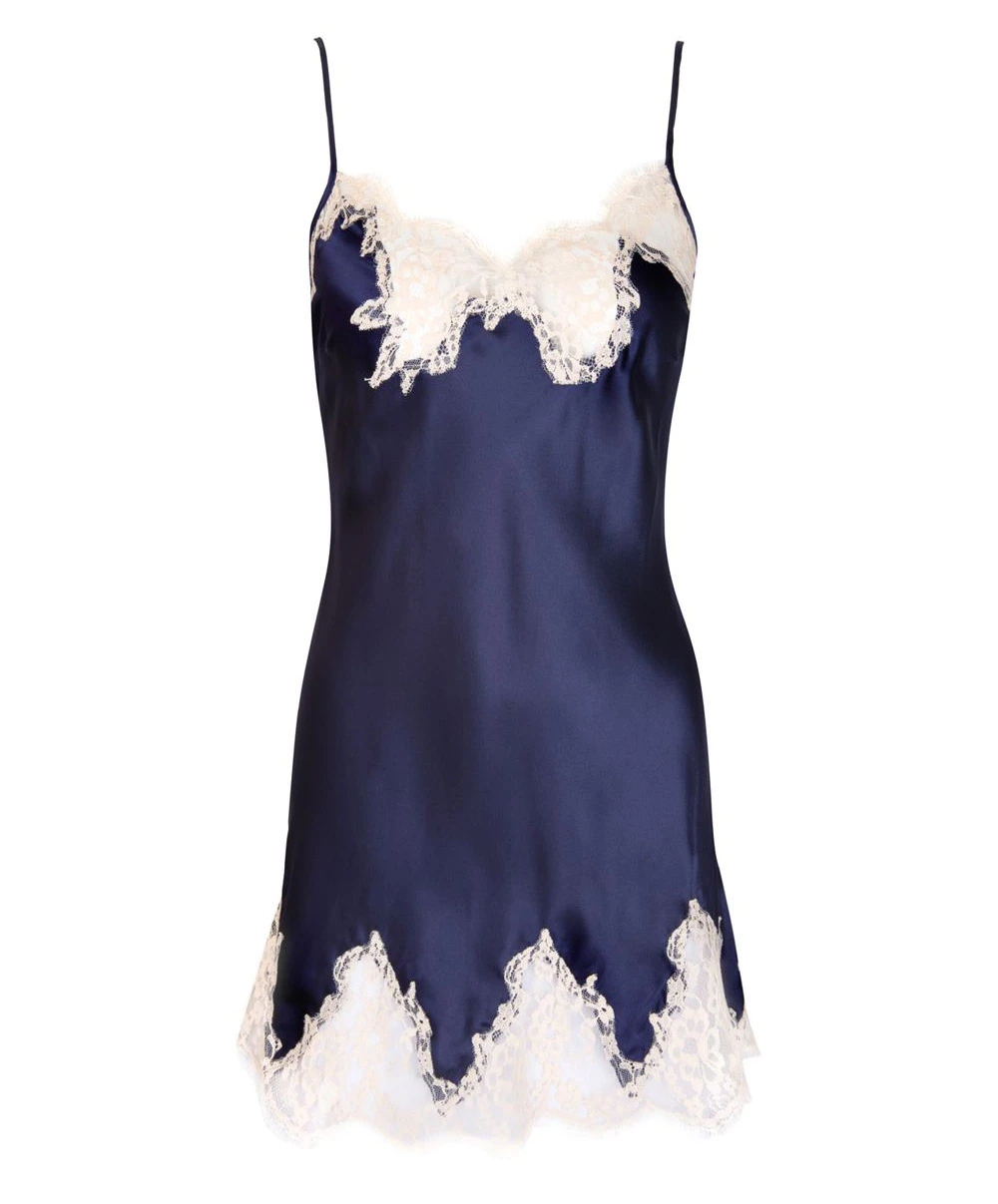 Nuisette Baby Doll Splendeur Soie Lise Charmel 6 Nuisette Baby Doll Splendeur Soie Lise Charmel – Image 4