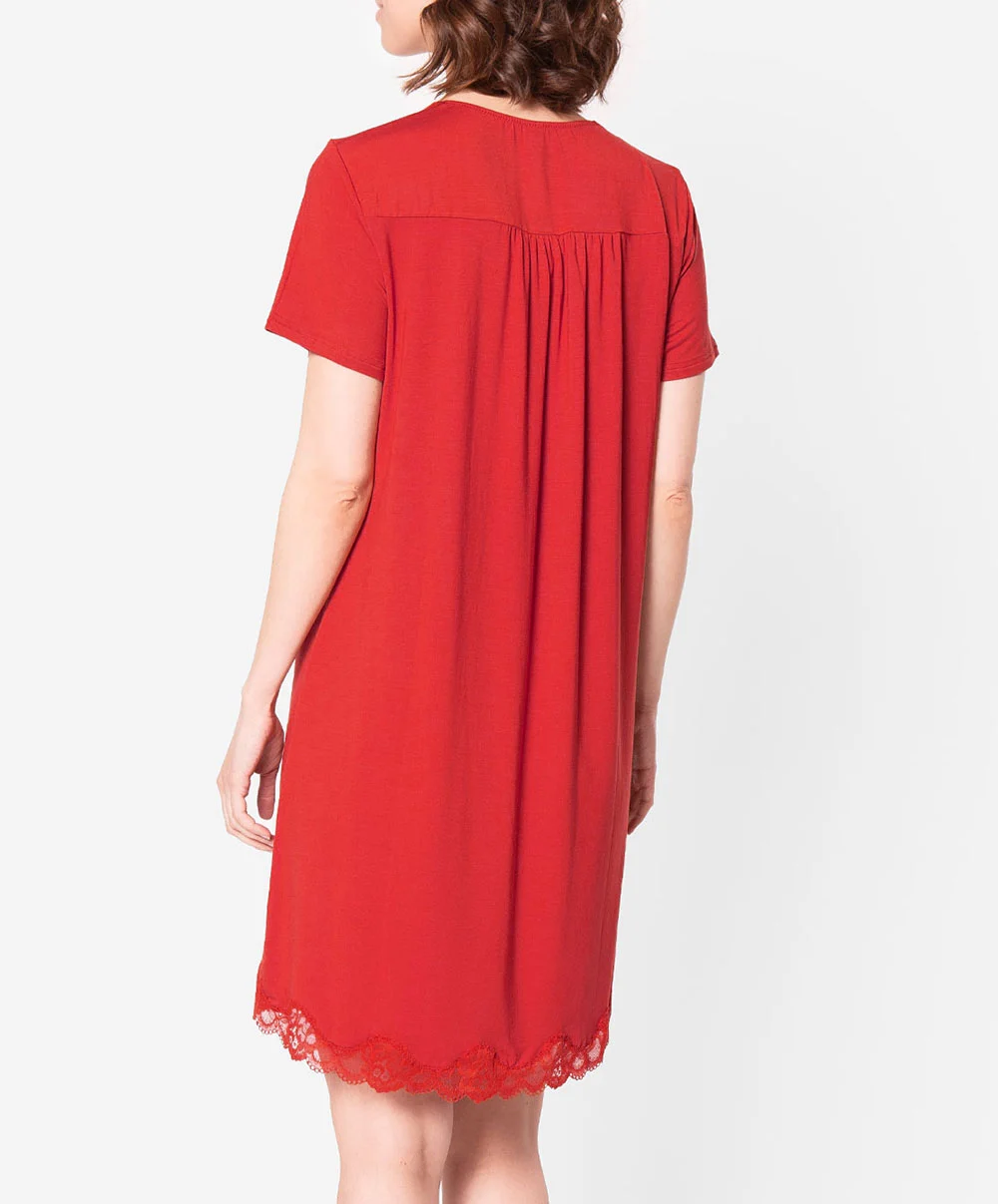 ANTIGEL DE LISE CHARMEL Nuisette Manches Courtes Collection Homewear Simply Perfect En Coloris Rouge Capucine De Chez Antigel Par Lise Charmel. 4 ANTIGEL DE LISE CHARMEL Nuisette Manches Courtes Collection Homewear Simply Perfect En Coloris Rouge Capucine De Chez Antigel Par Lise Charmel. – Image 2