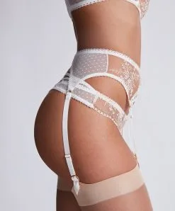 Porte-jarretelles Sexy Collection Trésor Infini De Chez Aubade, Coloris White Wind. -SOUTIEN-GORGE Soldes Boutique Porte jarretelles Tresor Infini white wind Aubade blanc et chair ID50 WHIW 503