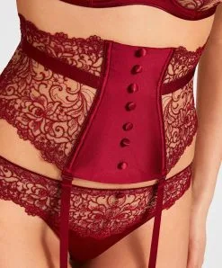 Serre Taille Collection Capsule Miss Karl De La Collaboration Karl Lagerfeld X Aubade. -SOUTIEN-GORGE Soldes Boutique Serre taille miss karl Aubade rubis UC52 RBIS