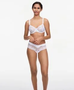 Shorty Collection Champs Elysées De La Marque De Lingerie Chantelle, Coloris Blanc Et Marron. -SOUTIEN-GORGE Soldes Boutique Shorty Chantelle champs elysees blanc marron C26040 0QS 10