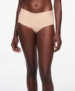Shorty Sculptant Invisible Collection Smooth Lines De La Marque De Lingerie Chantelle, Coloris Beige Doré (=chair).