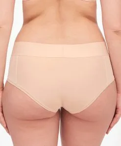 Shorty Sculptant Invisible Collection Smooth Lines De La Marque De Lingerie Chantelle, Coloris Beige Doré (=chair). -SOUTIEN-GORGE Soldes Boutique Shorty invisible sculptant Chantelle Smooth Lines Beige dore C11N40 01N 20