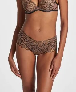 Shorty Aubade X Iris Van Herpen Collection Sensory Illusion. -SOUTIEN-GORGE Soldes Boutique Shorty sensory illusion Aubade golden leaves RC70 GLEA 2