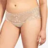 Shorty Dentelle Sexy Beige Doré  Collection Day To Night De Chez Chantelle. 