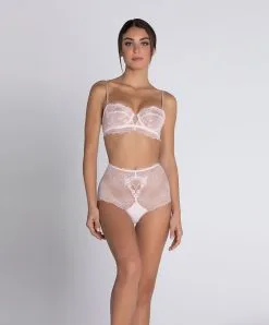 Shorty Sexy Ligne Sublime En Dentelle De La Marque De Lingerie Française Lise Charmel, Coloris Rose Sublime. -SOUTIEN-GORGE Soldes Boutique Shorty sexy Lise Charmel Sublime en dentelle rose poudre rose sublime ACH1413 OS 4