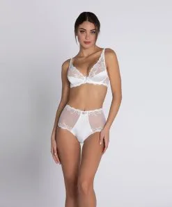LISE CHARMEL Shorty Taille Haute Sexy En Collection Splendeur Soie Coloris écru Nacre (=ivoire). -SOUTIEN-GORGE Soldes Boutique Shorty sexy en soie Lise Charmel Splendeur soie ecru nacre ivoire ACC1480 EN 4