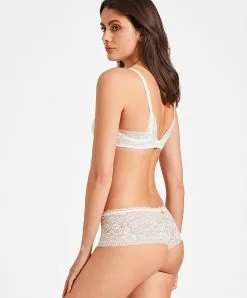 Shorty Taille Basse "St-"Tropez De La Collection Lingerie Permanente Rosessence Par Aubade Paris. -SOUTIEN-GORGE Soldes Boutique Shorty st tropez Rosessence opale Aubade nacre HK70 OPAL 14