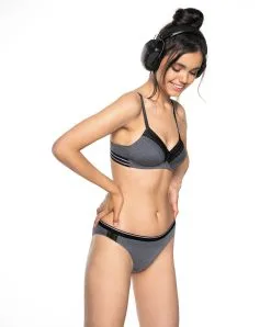 ANTIGEL DE LISE CHARMEL Slip Collection Coach Moi En Coloris "gris Sporty" De Chez Antigel Par Lise Charmel. -SOUTIEN-GORGE Soldes Boutique Slip Antigel de Lise Charmel Coach Moi gris sporty gris chine ECG0189 GS fashion 2