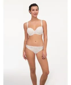 Slip Chantelle De La Collection Quotidienne Bold Curve, Coloris Ivoire Multicolore.  -SOUTIEN-GORGE Soldes Boutique Slip Chantelle Bold Curve ivoire multicolore nacre C13M30 OEN 4