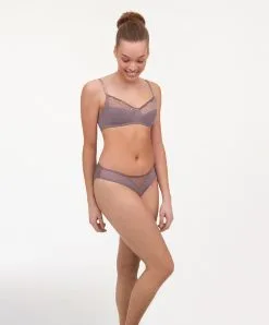 Slip Chantelle De La Collection Luminesce En Coloris Terre D'ombre Sauvage. -SOUTIEN-GORGE Soldes Boutique Slip Chantelle Luminesce terre d ombre taupe C19K30 0C1 5
