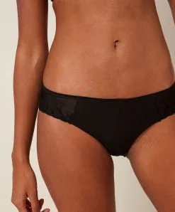 Simone Perele Slip Simone Pérèle Collection De Lingerie Permanente Andora Coloris Noir.  -SOUTIEN-GORGE Soldes Boutique Slip Simone Perele Andora noir 131727 015 2