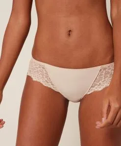 Simone Perele Slip Caresse De Simone Pérèle Coloris Peau Rosée (=chair) -SOUTIEN-GORGE Soldes Boutique Slip Simone Perele Caresse peau rosee Chair 12A720 739 105