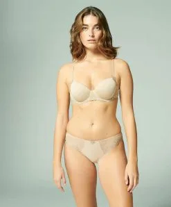 Simone Perele Slip Simone Pérèle De La Collection De Lingerie Permanente Délice Coloris Peau. -SOUTIEN-GORGE Soldes Boutique Slip Simone Perele Delice peau chair 12X720 709 3