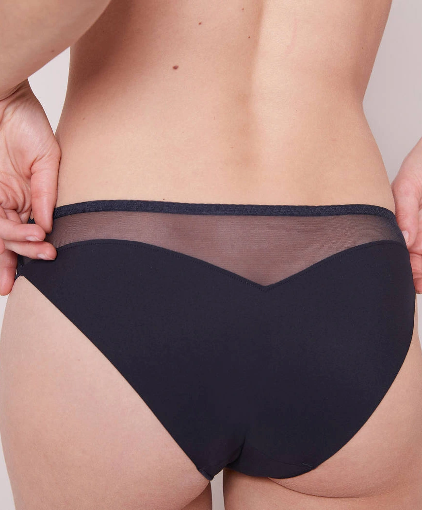 Simone Perele Slip Collection Surprenante De Chez Simone Pérèle. 6 Simone Perele Slip Collection Surprenante De Chez Simone Pérèle. – Image 4