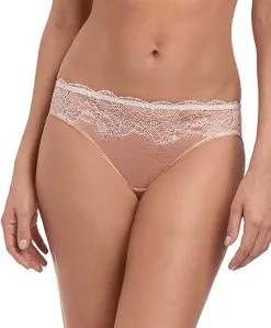 Slip De La Collection Lace Affair Coloris Rose Dust/Angel Wing De La Marque Wacoal. 