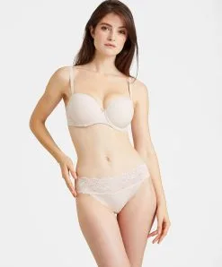Slip Brésilien Collection Lingerie Quotidienne Sweetessence Coloris Skin De Chez Aubade Paris. 14 Slip Brésilien Collection Lingerie Quotidienne Sweetessence Coloris Skin De Chez Aubade Paris. -SOUTIEN-GORGE Soldes Boutique Slip bresilien sweetessence skin Aubade chair IK22 SKIN 4