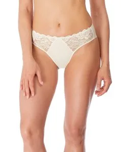 Wacoal Slip De La Collection Iconique Eglantine Par La Maison Wacaoal.