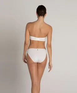 Slip Dos Opaque "Fantaisie" Ivoire Collection De Lingerie Nuptiale Source Beauté Par Lise Charmel. -SOUTIEN-GORGE Soldes Boutique Slip dos opaque Fantaisie Lise Charmel Source Beaute ecru nacre ivoire ACH0272 EN 5